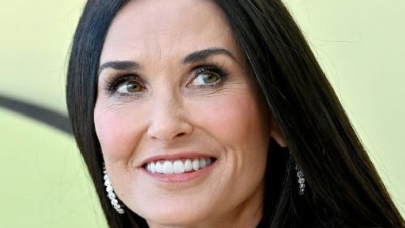 Demi Moore Veneers Turkey